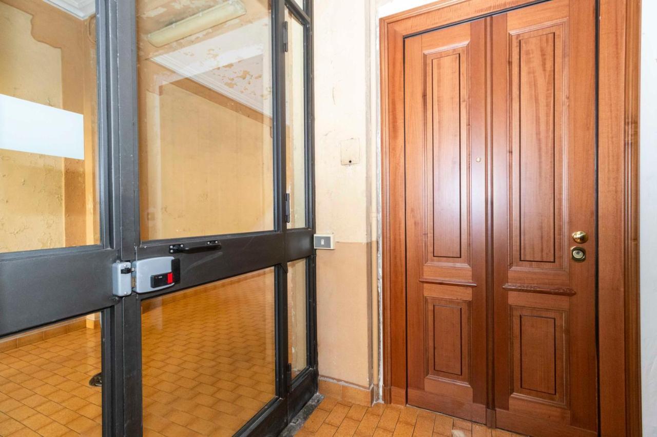 Bright & Functional Flat Lingotto Apartment Turin Exterior photo